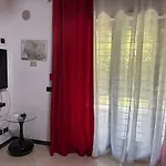 Sabine Апартаменты *